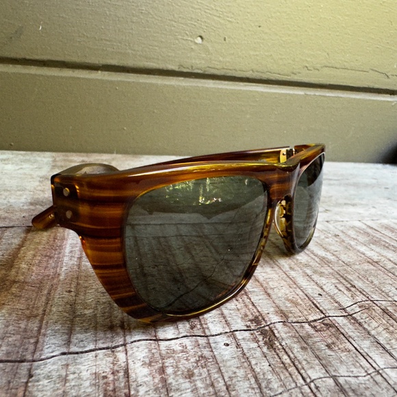 Woodgrain Salt Optics Mundo polarized unisex sunglasses Japan 58-18-135